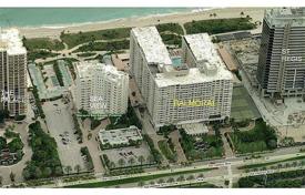 Четырехкомнатная квартира на первой линии от океана в Бал Харборе, Флорида, США за $2 200 000