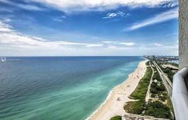 Комфортабельные апартаменты с видом на океан в резиденции на первой линии от пляжа, Санни Айлс Бич, Флорида, США за $1 490 000