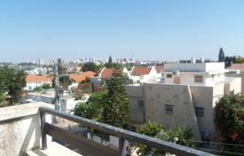 Коттедж с террасой и видом на город, Нетания, Израиль за $465 000