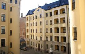 Исторический комплекс эксклюзивных квартир в самом центре Риги за 575 000 €