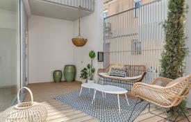 Новая трёхуровневая квартира в районе Побленоу, Барселона, Испания за 695 000 €