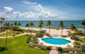 Изысканная пятикомнатная квартира с видом на океан в Фишер Айленд, Флорида, США за $6 499 000