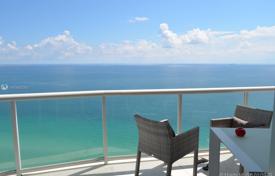 Четырехкомнатные солнечные апартаменты на первой линии от пляжа в Санни-Айлс-Бич, Флорида, США за 1 848 000 €