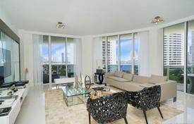 Просторные апартаменты с видом на город в резиденции на первой линии от пляжа, Авентура, Флорида, США за $1 299 000