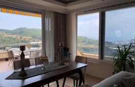 Квартира с двумя балконами на берегу моря, Каргыджак, Турция за $203 000