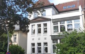 Двухуровневая квартира в старинном особняке, район Грюневальд, Берлин, Германия за 1 805 000 €