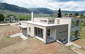 Трёхэтажная вилла с большим участком в Эпидавре, Пелопоннес, Греция за 650 000 €