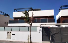 Двухэтажная вилла с бассейном в Торре де ла Орадада, Аликанте, Испания за 435 000 €