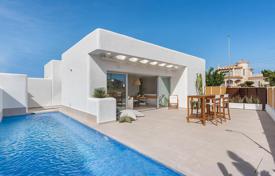 Одноэтажная вилла с бассейном в новой резиденции, Вега-Баха, Испания за 400 000 €