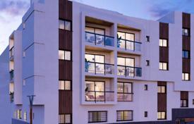 Трехкомнатная новая квартира недалеко от пляжа в Эстепоне, Малага, Испания за 283 000 €