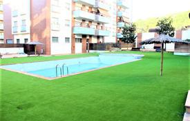 Просторные апартаменты с террасой и выходом к общему бассейну в спокойном районе, Льорет‑де-Мар, Испания за 313 000 €