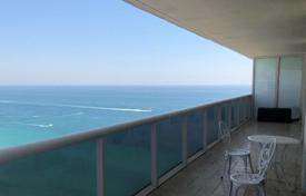 Трёхкомнатная квартира с видом на океан в резиденции на первой линии от пляжа, Халландейл Бич, Флорида, США за $763 000