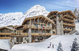 Двухуровневые апартаменты с террасами и видом на горы, Валь-д'Изер, Франция за $7 295 000