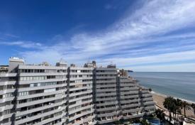 Двухэтажный пентхаус с огромной террасой и прекрасным видом на море в Кальпе, Аликанте, Испания за 689 000 €