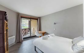 Квартира в Сен-Мартен-де-Бельвиль, Овернь — Рона — Альпы, Франция за 630 000 €
