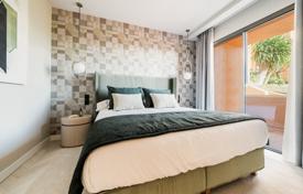 Апартамент на продажу в Les Belvederes, Новая Андалусия за 3 249 000 €
