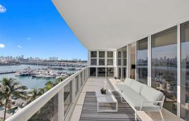 Четырехкомнатная квартира с видом на порт и океан в Майами-Бич, Флорида, США за 3 178 000 €