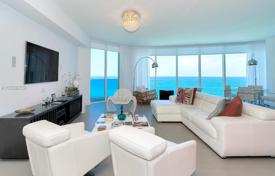 Меблированная квартира с видом на океан в резиденции на первой линии от пляжа, Холливуд, Флорида, США за $1 850 000