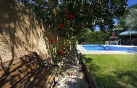 Трёхэтажный дом с бассейном, садом и гаражом в Кампани, Крит, Греция за 495 000 €