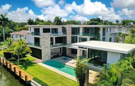 Современная вилла с бассейном, патио и террасой, Майами, CША за 6 839 000 €
