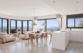 Четырехкомнатные апартаменты с видом на море в резиденции с двумя бассейнами, Агилас, Испания за 341 000 €