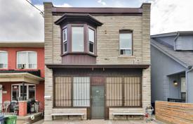 Дом в городе на улице Дафферин, Торонто, Онтарио,  Канада за C$1 330 000