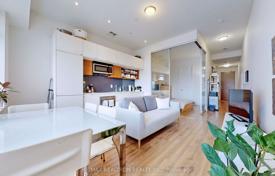Квартира на Сен-Клер-авеню Запад, Олд Торонто, Торонто,  Онтарио,   Канада за C$758 000