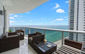 Светлые апартаменты с видом на океан в резиденции на первой линии от пляжа, Санни Айлс Бич, Флорида, США за $1 299 000