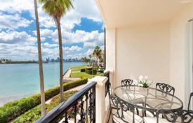 Уютная квартира с видом на океан в резиденции на первой линии от пляжа, Фишер-Айленд, Флорида, США за $1 899 000
